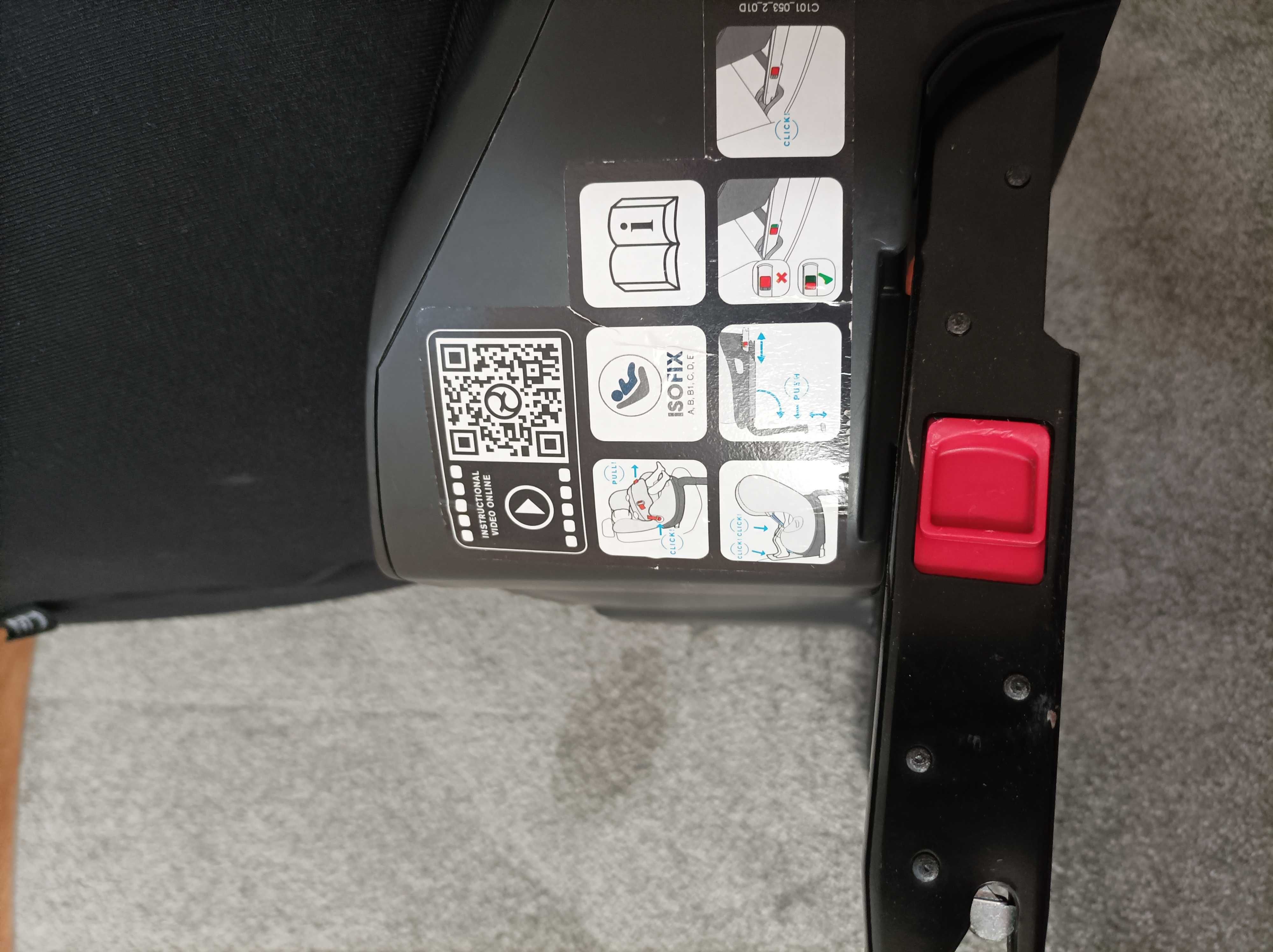 Cadeira rotativa Cybex Sirona (preta)