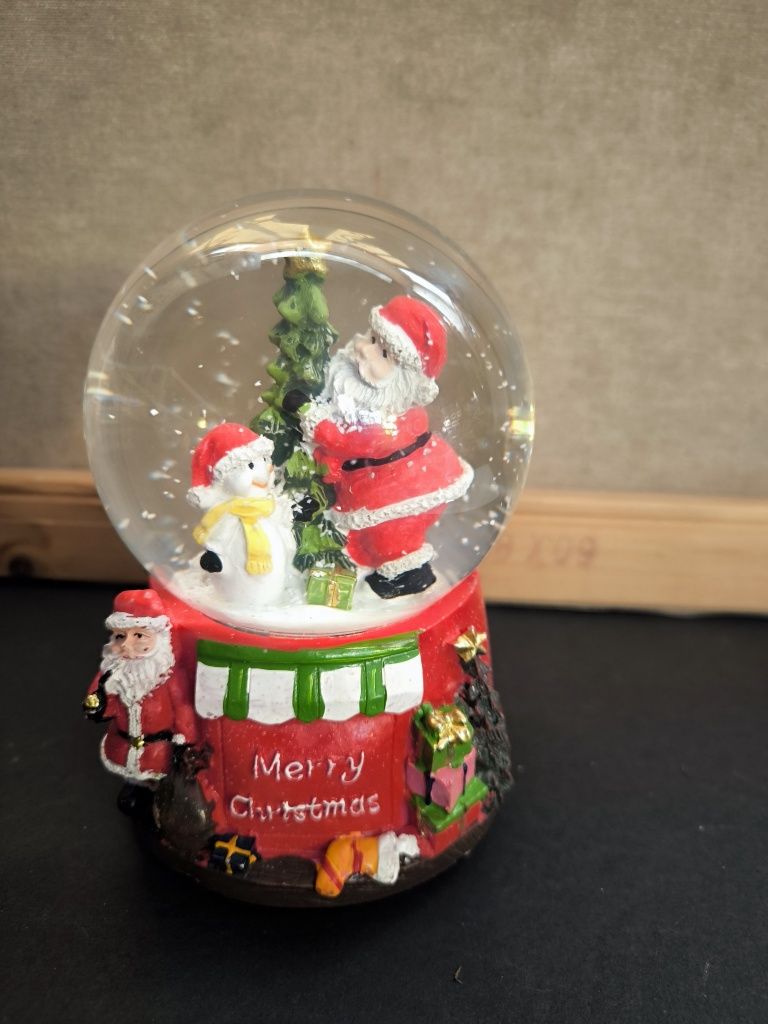 Caixa de Música Globo de Neve com pai natal e boneco neve