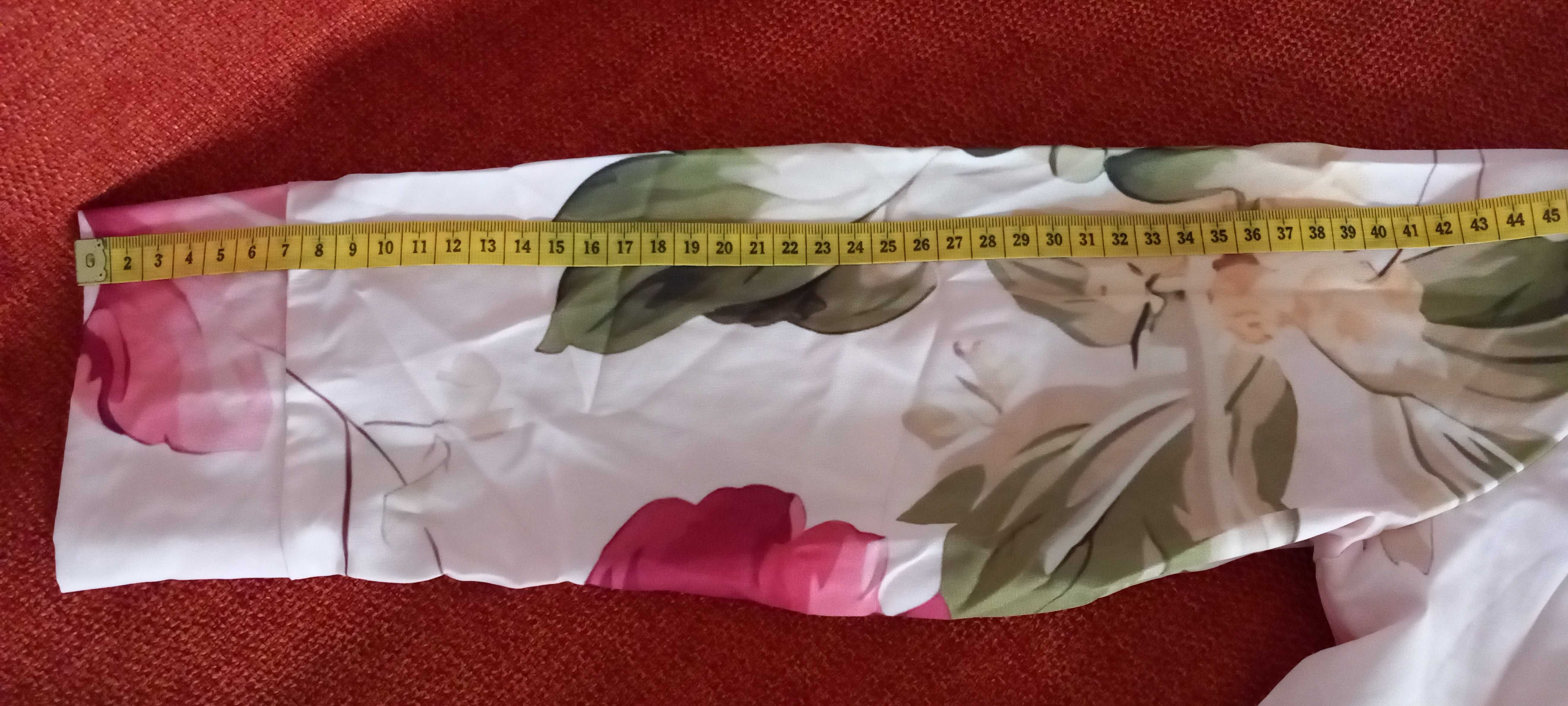 Vestido camiseiro midi floral em viscose S/M Novo