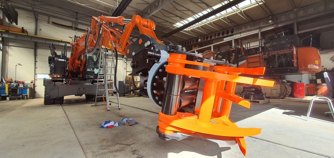 Głowica BIOMASOWA chwytak do wycinania drzew krzaków koparka HITACHI
