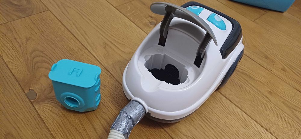 Odkurzacz, zabawka dla dzieci