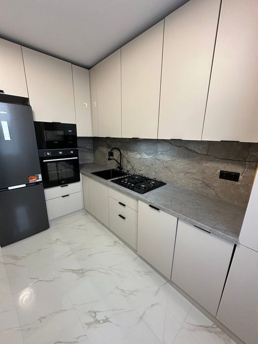 Продам 1-ну квартиру в новобудові Шептицький