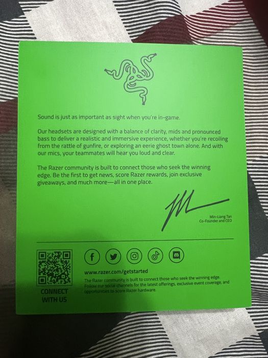 Проводні наушники