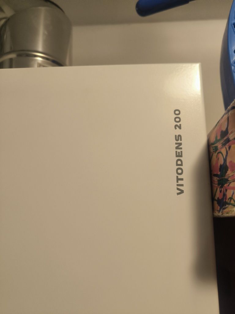 Viessmann Vitodens 200 kocioł gazowy,piec na części.