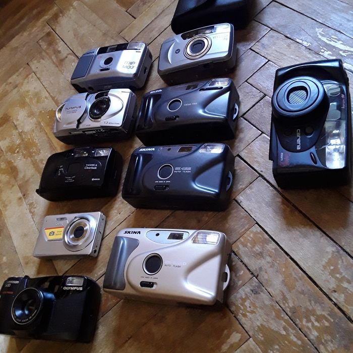 колекція цифрових та плівкових фотоапаратів (10 шт)
