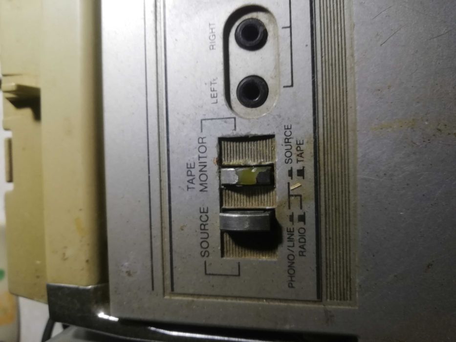 Магнітола PC-70 напівробоча