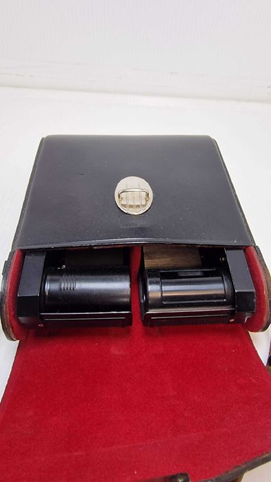 Contarex Zeiss . Estojo com 2 carregadores intermutáveis.