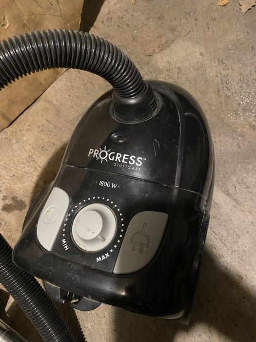 Пилосос  Progres 1800w