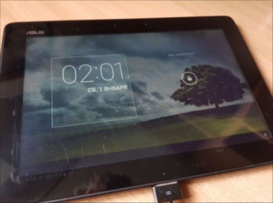 Продам планшет Asus Transformer TF300TG и Asus Transformer TF201T