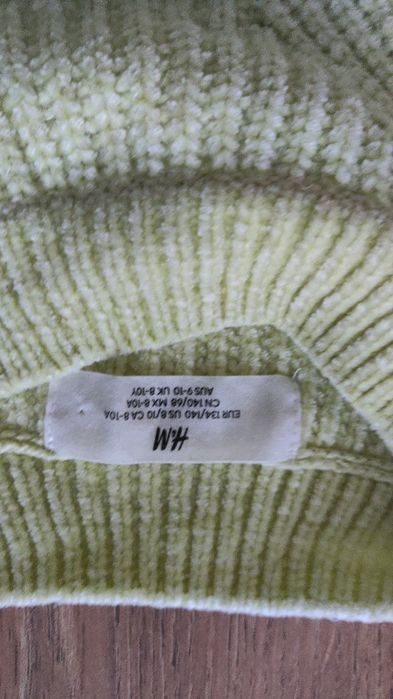 H&M Limonkowy cieplutki sweterek