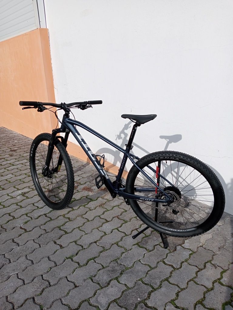 Bicicleta Scott Nova