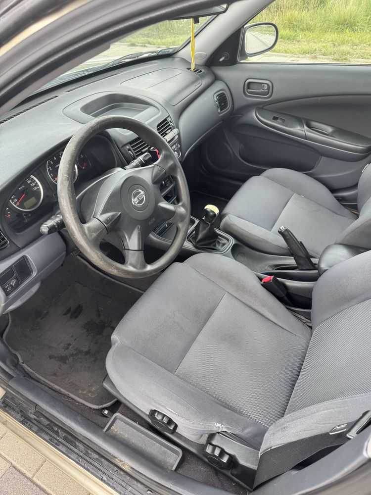 Nissan almera n16 1.5 benzyna 2004