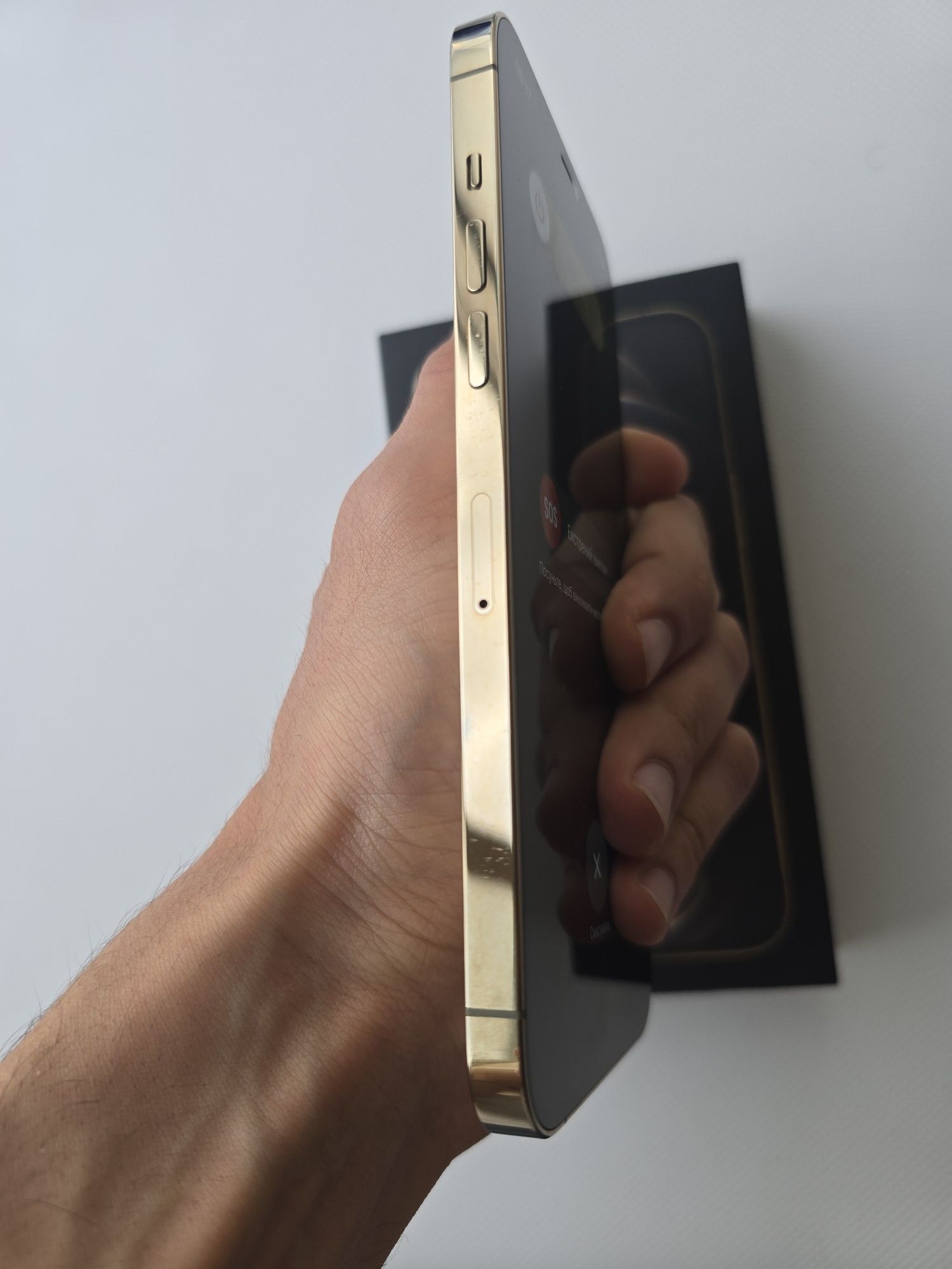 iPhone 12 Pro Max , 256 GB Без втручань Идеал