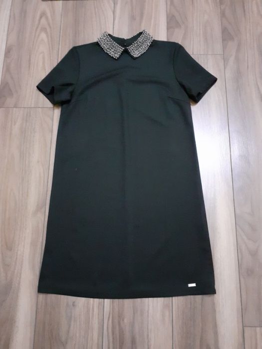 Czarna sukienka mohito