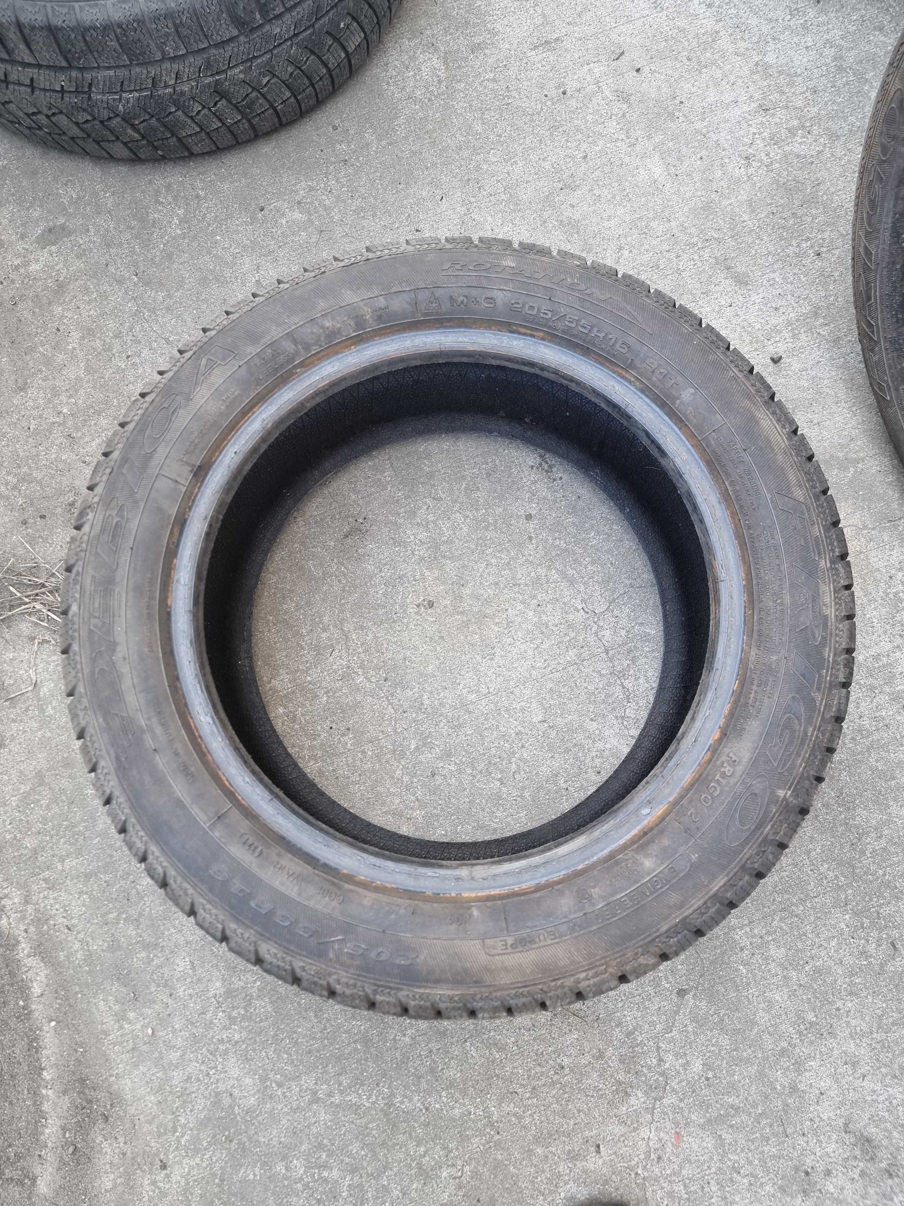 Opony 2 szt. 205/55/16 2021 r. Dębica Frigo 2 DOT 4321 7,6 mm