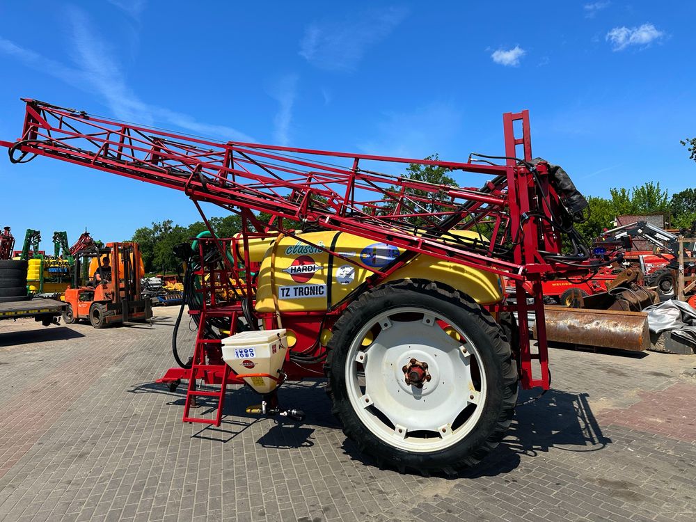 Opryskwiacz ciągany Hardi TZ 2400 24m komputer nowe opony