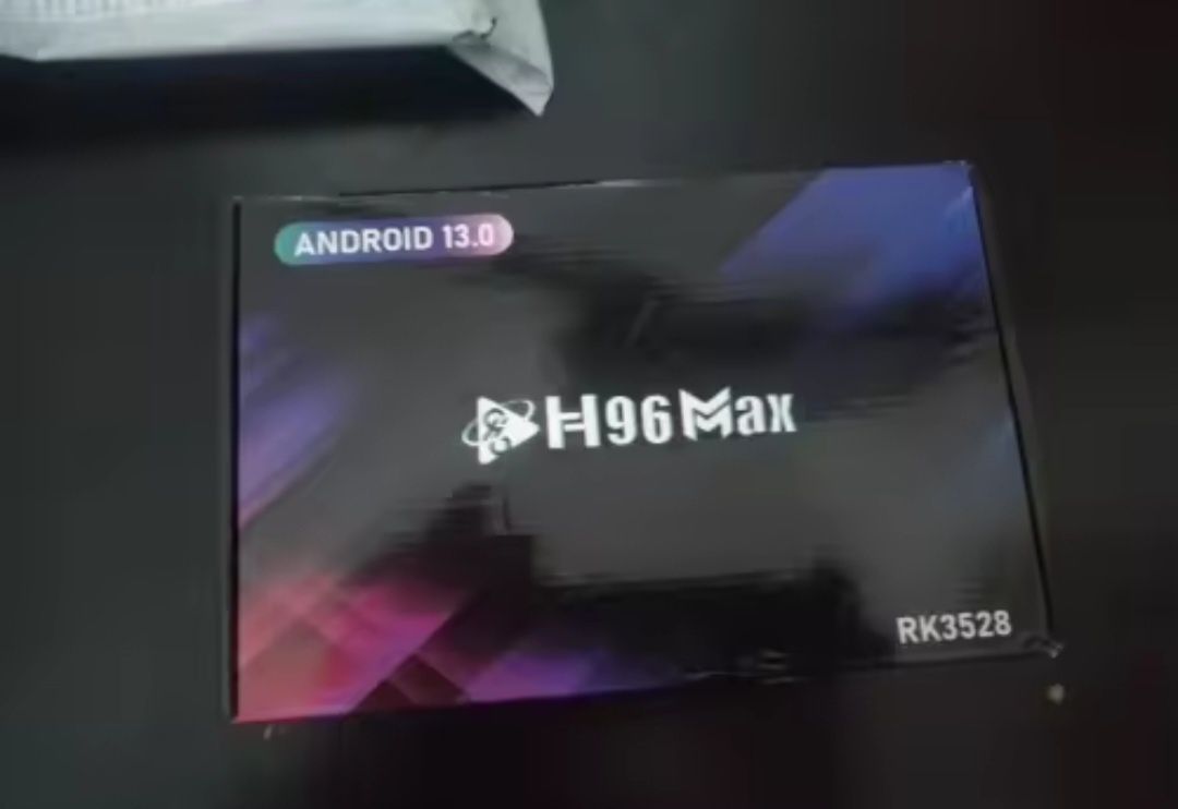 4/64GB Смарт ТВ приставка H96 MAX Max Smart TV Android 13.0