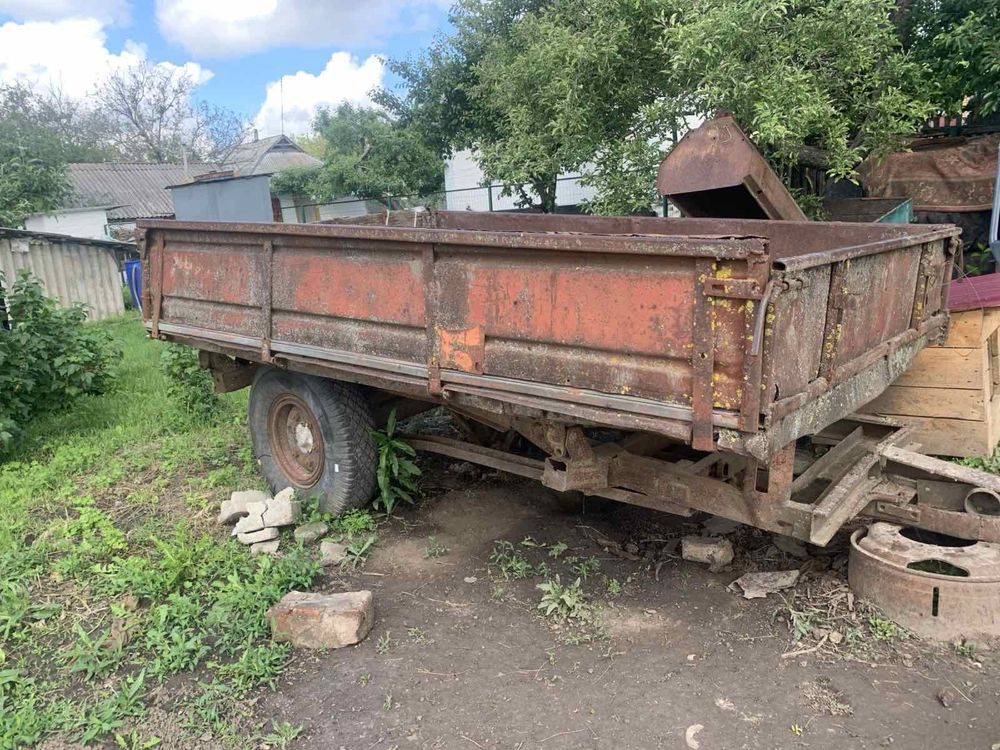 Продам прицеп і плуг до трактора