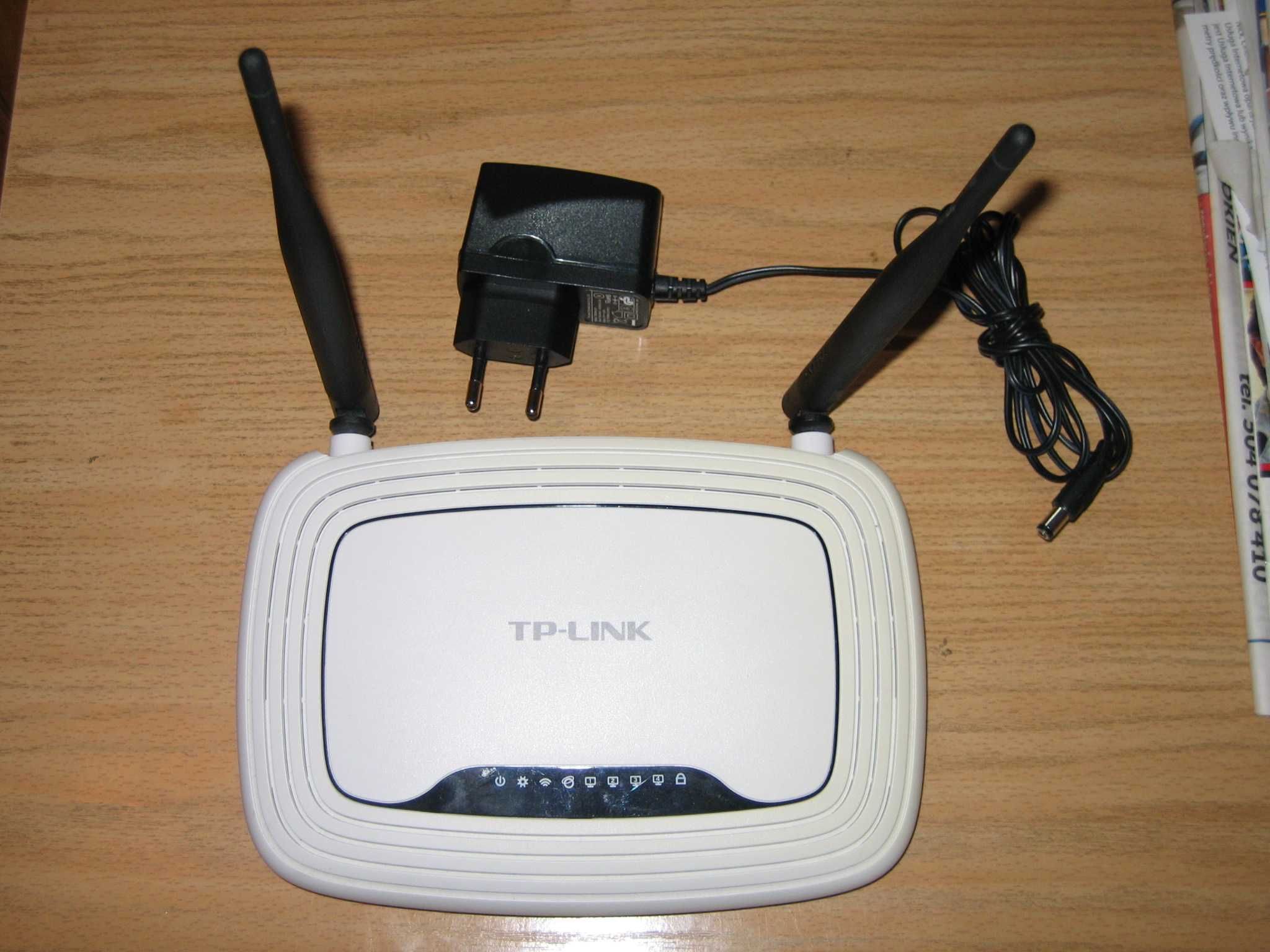 Router  TP LINK TL-WR841N