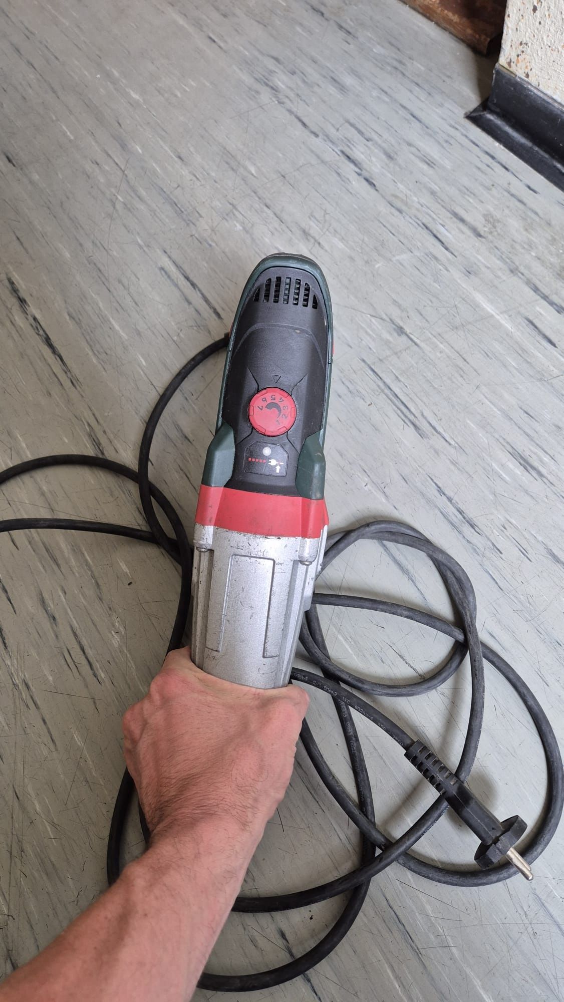 Młotowiertarka metabo UHEV 2860 2
