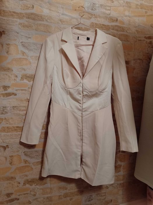 (M/L) Lavish Alice/ Wieczorowa sukienka marynarkowa z Londynu