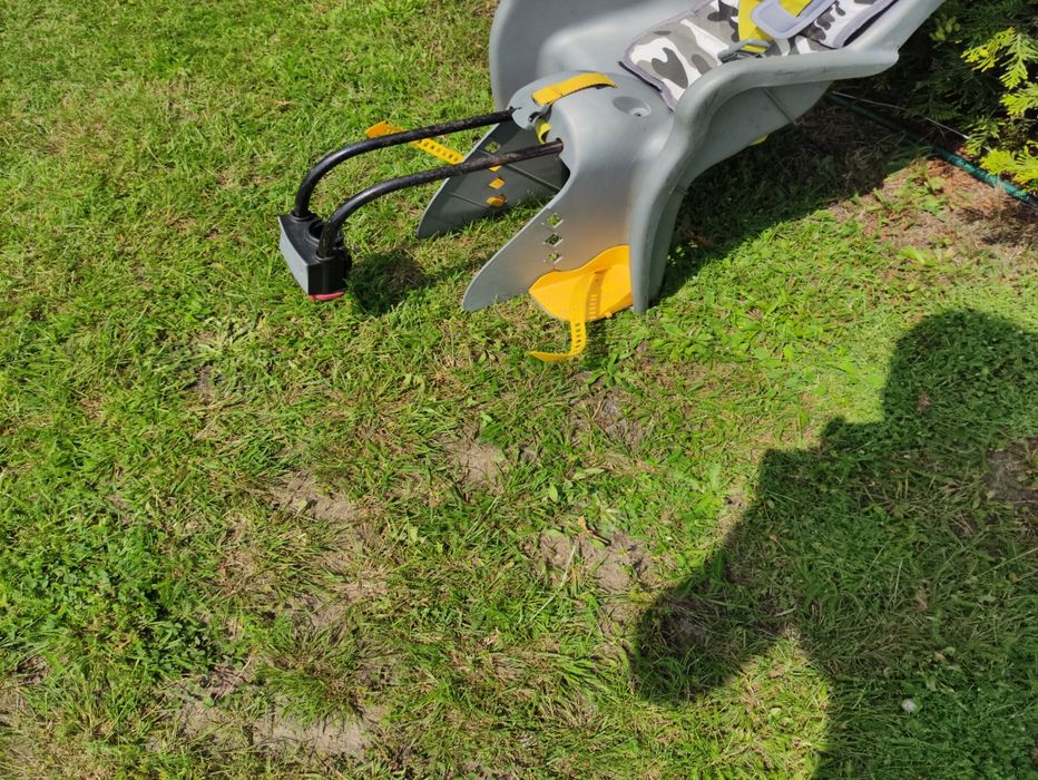 Fotelik rowerowy dla dziecka, tylny, bdb