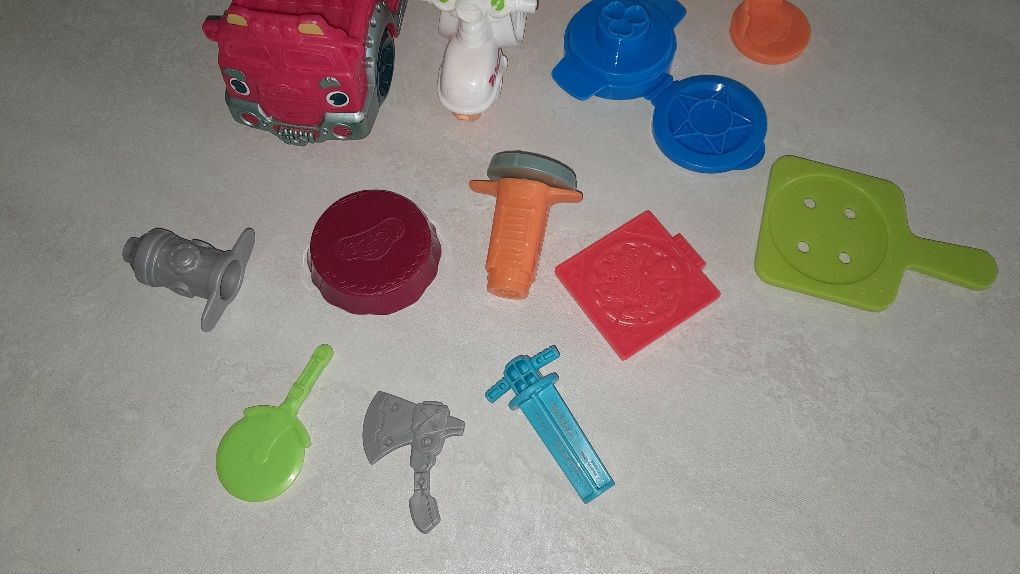 Ciastolina play-doh straż pożarna pizzerman