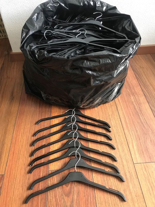 Lote de 200 Cabides.