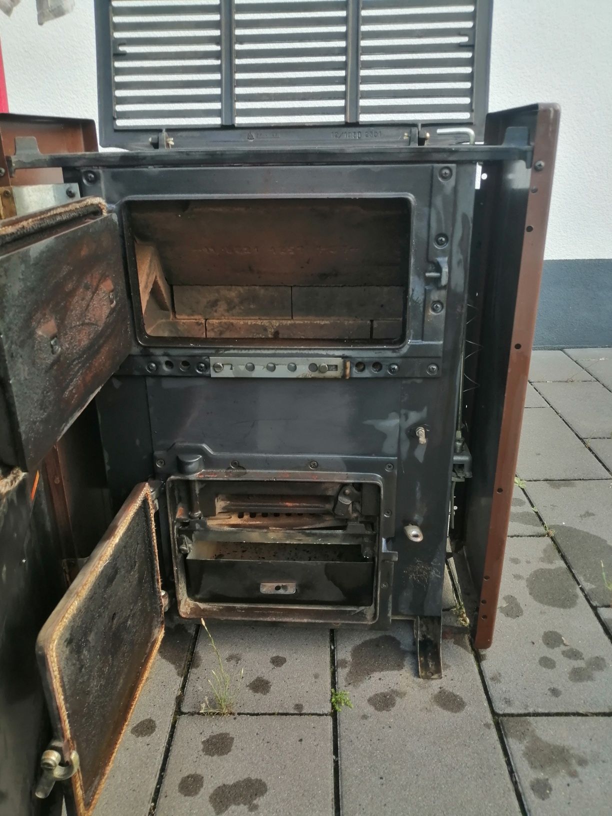 Piecyk żeliwny emaliowane  6 kw stan idealny