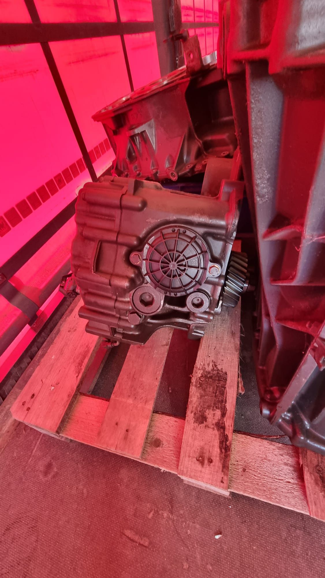 Skrzynia DAF XF poliftowy
