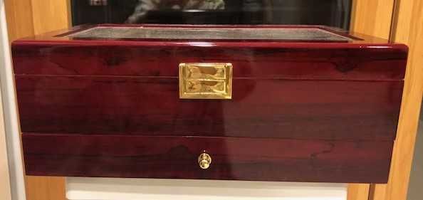 Organizador joias em madeira tipo pau ferro