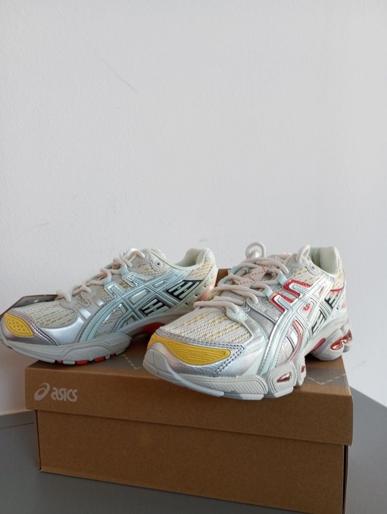 Asics UB5-S Gel Nimbus 9