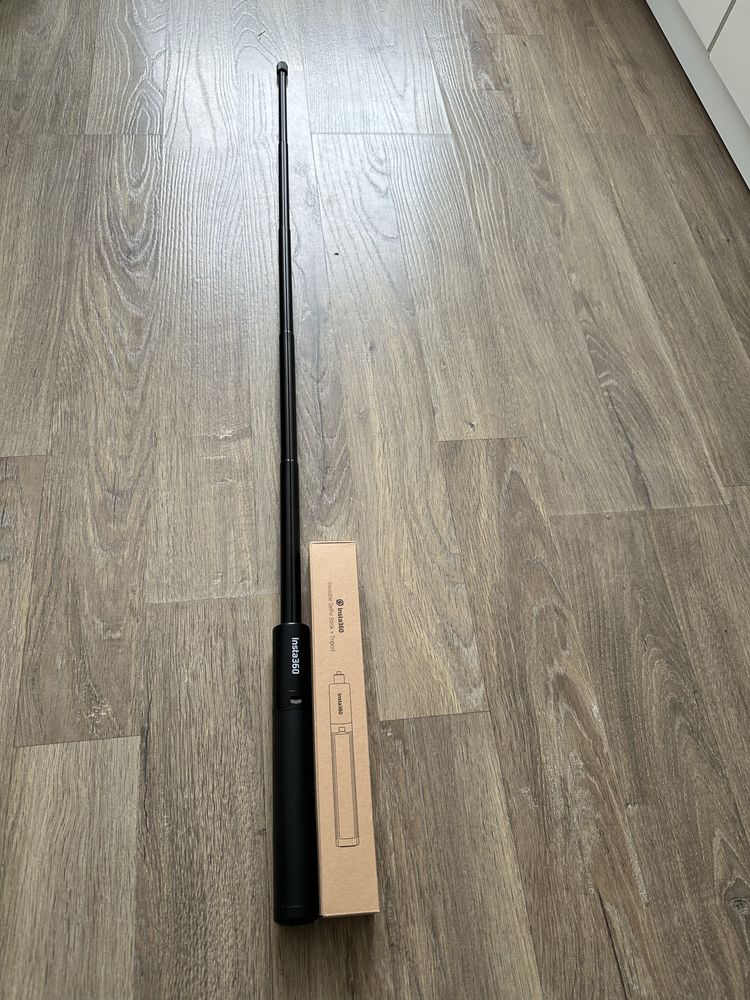 Insta360 2-in-1 Invisible Selfie Stick + Tripod