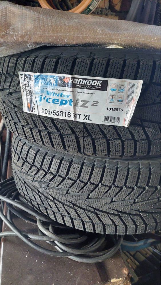 Зимняя резина hankook 205/55 r16