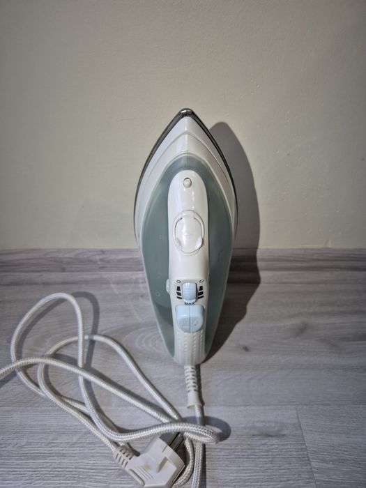 Żelazko Lervia 1200W KH 1280 Parowe turbo para