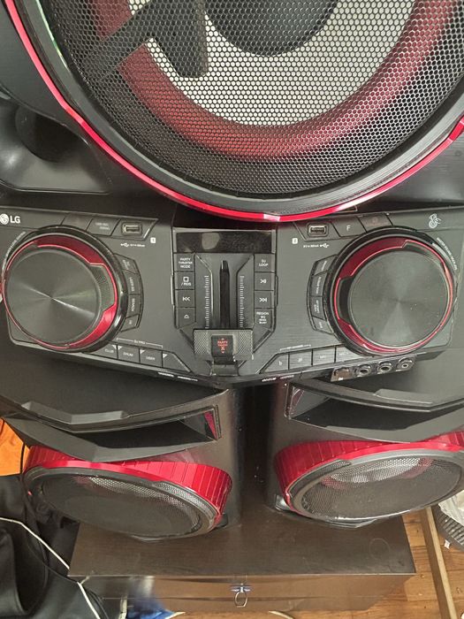 Vendo colunas/aparelho de som LG