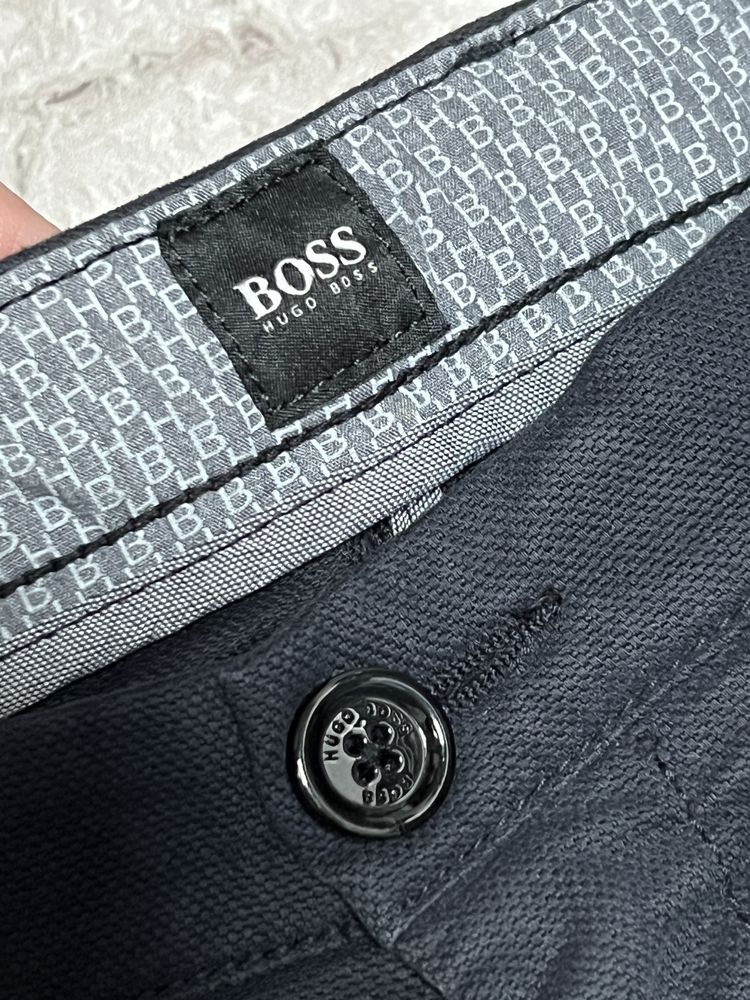Брюки-чіноси Hugo Boss (оригінал)