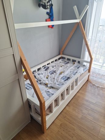 Łóżko domek oddam za darmo