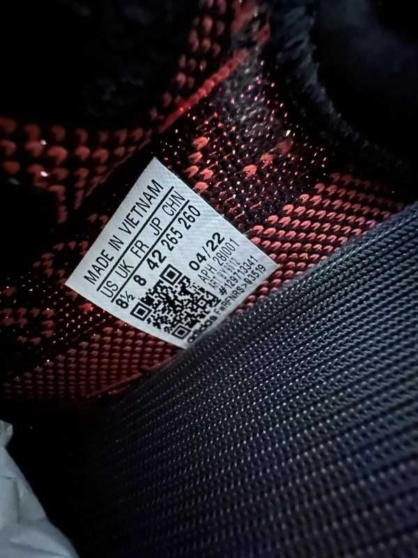 Adidas Yeezy Boost 350 V2 Core Black Red (Red Stripe) 42