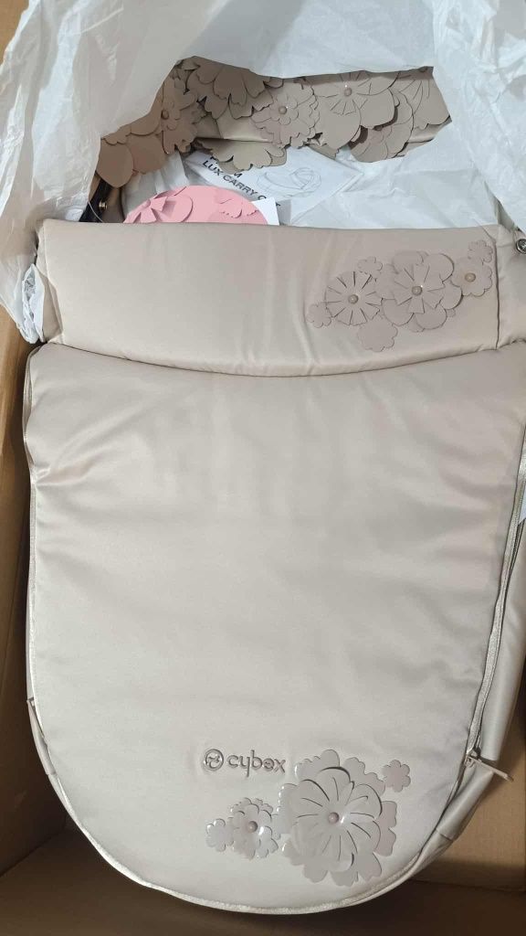 Gondola cybex priam simply flowers beige