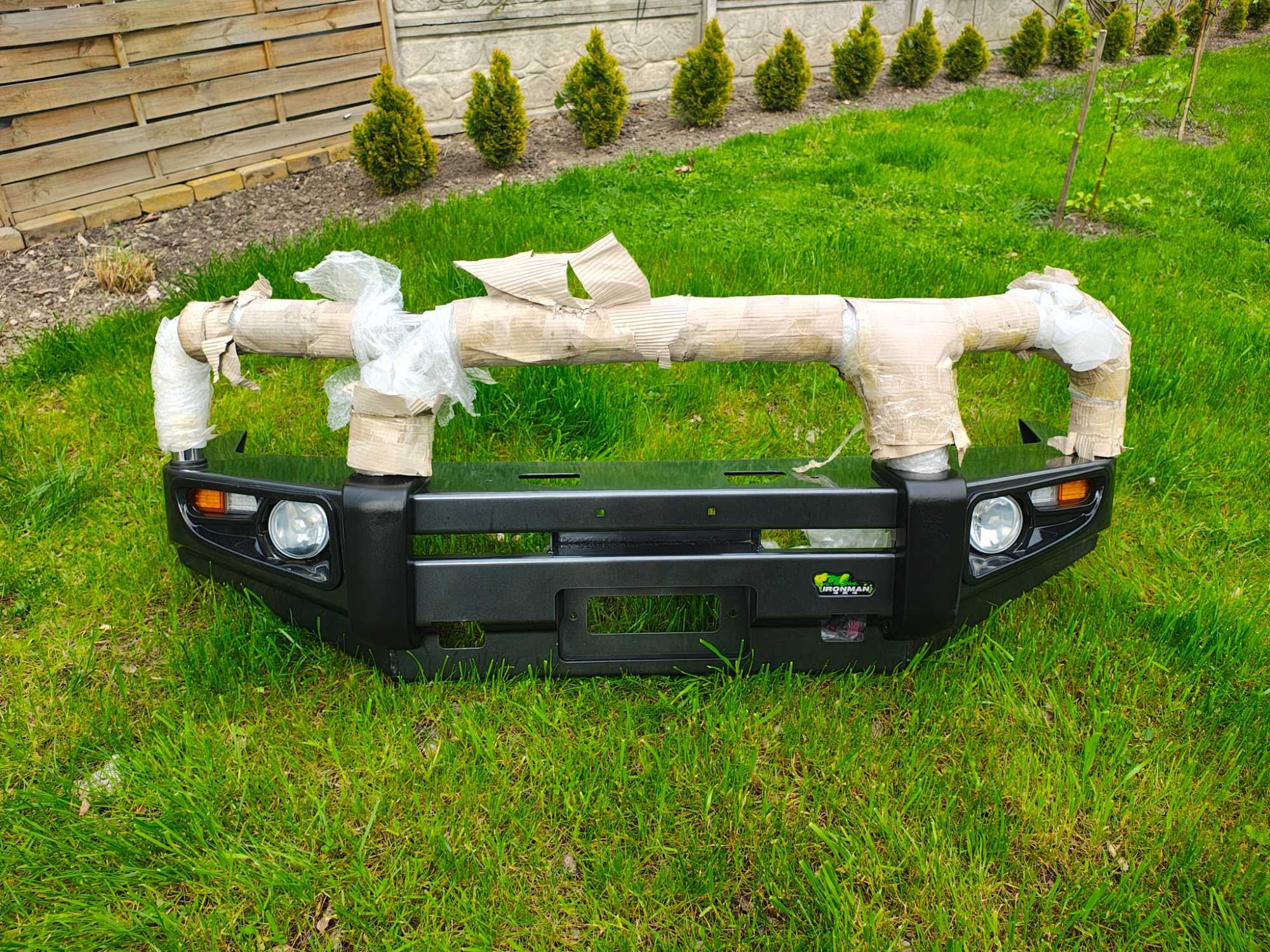 Zderzaki przedni Ironman 4x4 Mitsubishi L200 chrom