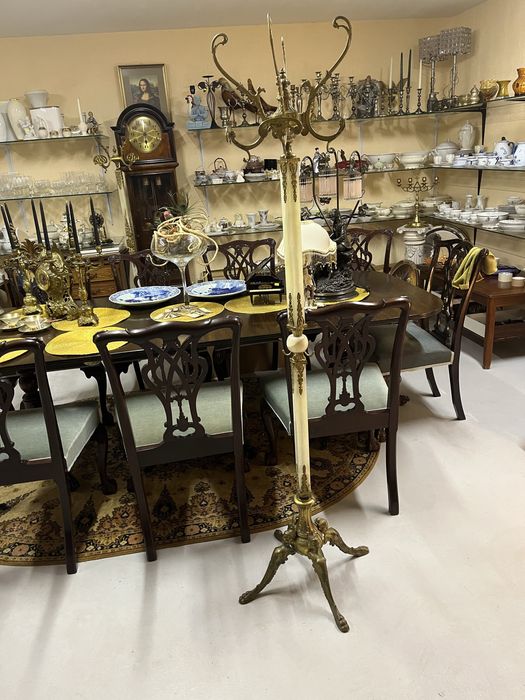 Włoski zabytkowy wieszak