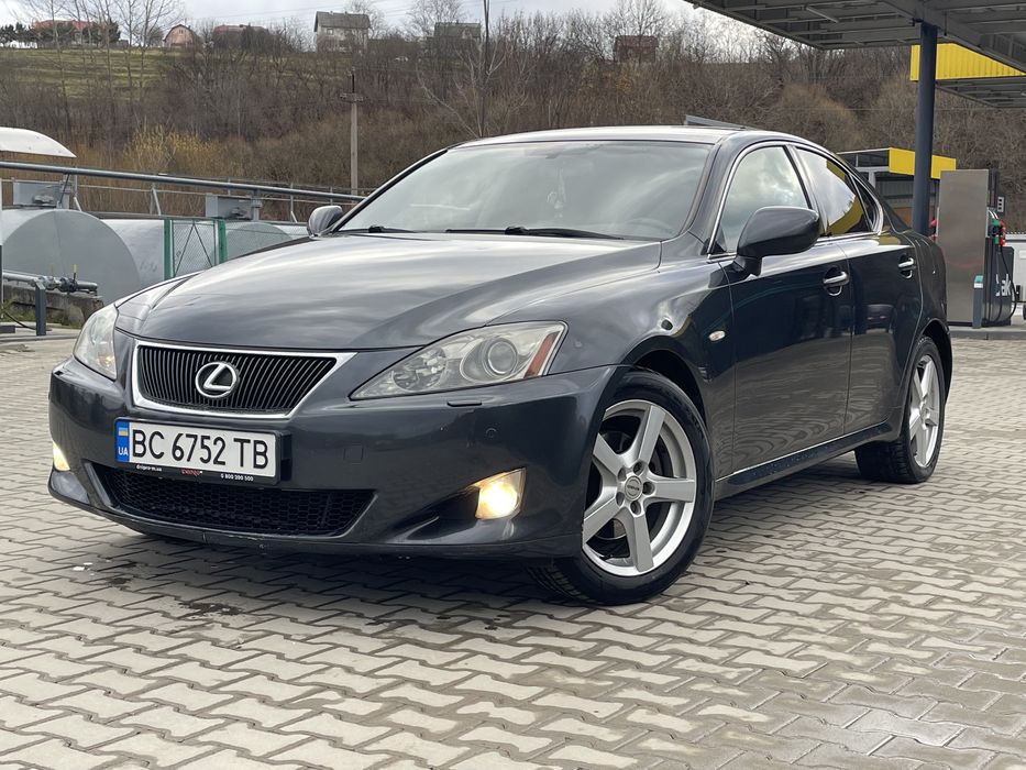 Лексус is 220 2.2 дизель
