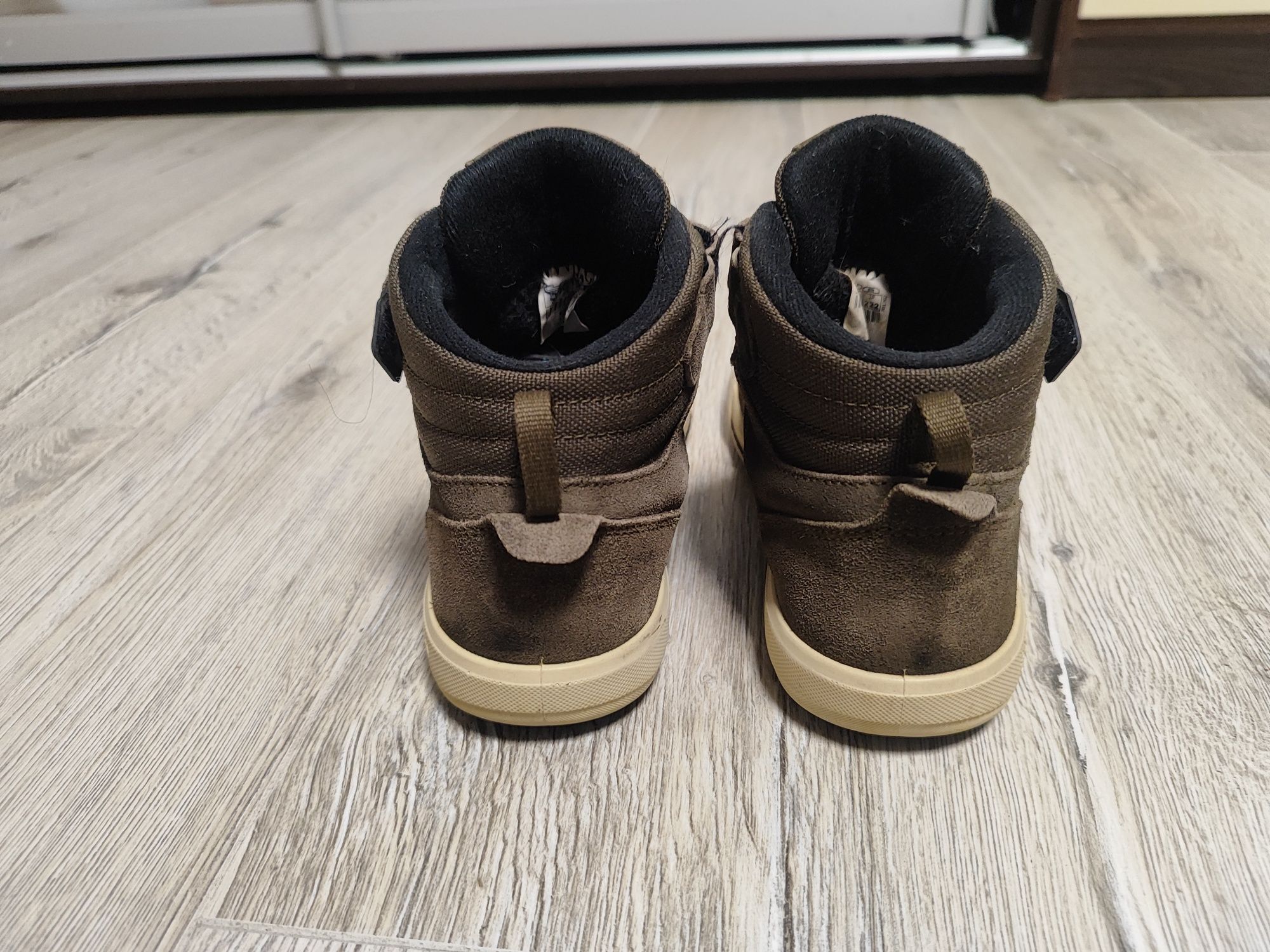 кеди Lowa gore-tex р-36