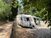 Caravana com gás e aquecimento - ideal para projeto de renovação