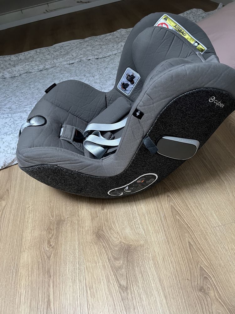 Sprzedam fotelik Cybex Sirona Z I-Size