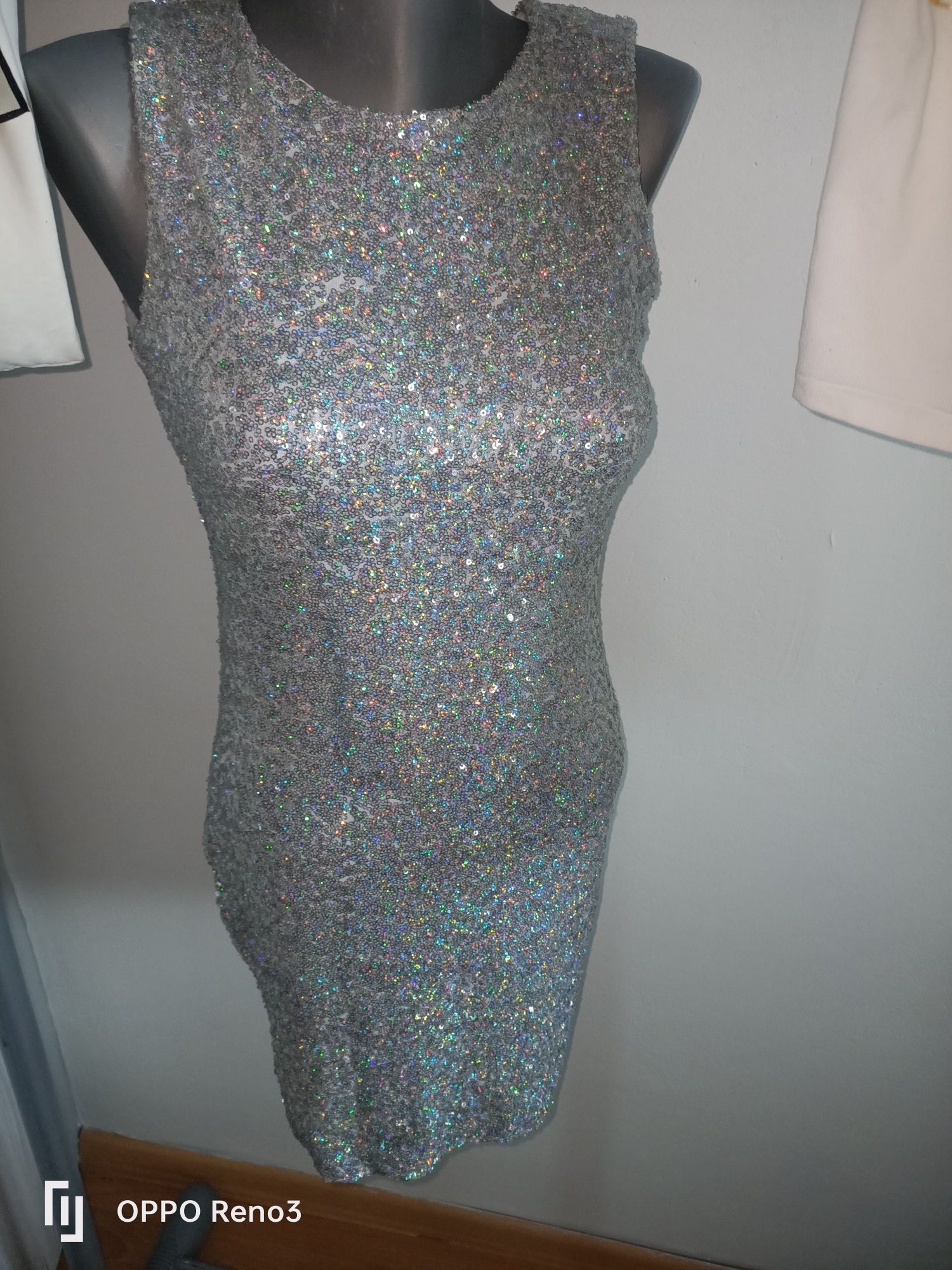 Markowa elegancka piękna sukienka TFNC London r XS/S na karnawał