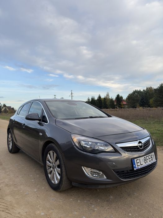 Opel Astra J COSMO | 2.0cdti | 160km