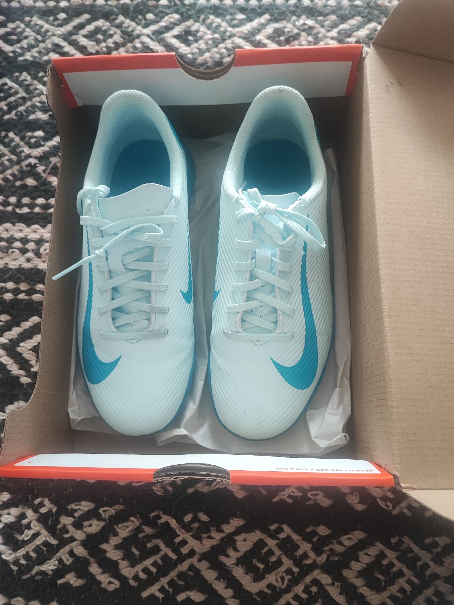 Ténis NIKE - Futsal - 37,5