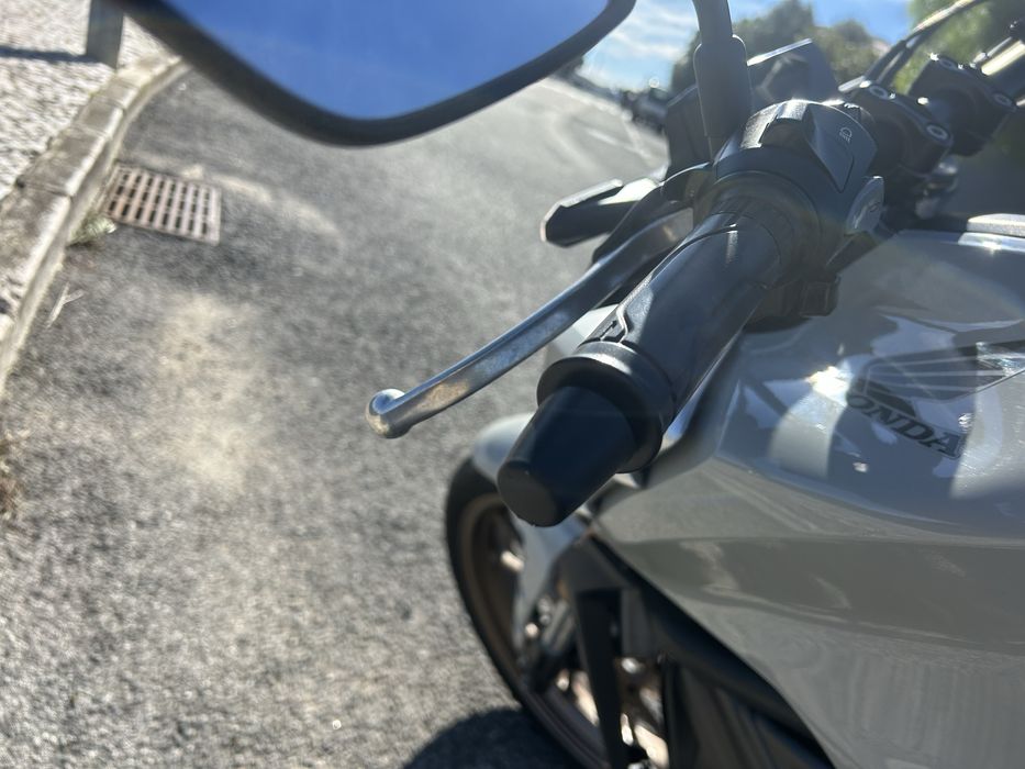 Honda Cb125r 2021 imaculada